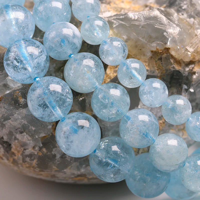 Bracelet "Vérité Transcendante" en Aigue-Marine Cristallisée