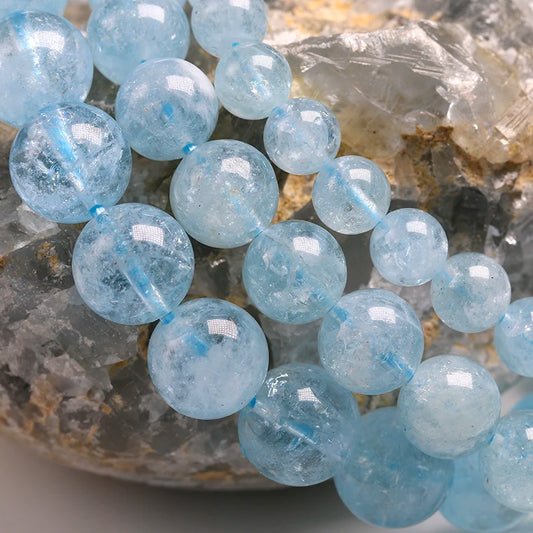 Bracelet "Vérité Transcendante" en Aigue-Marine Cristallisée